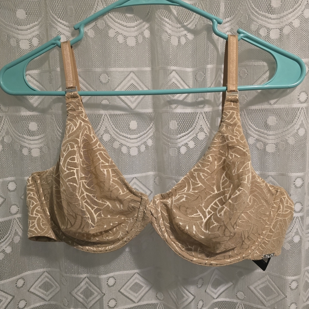 Montelle Intimates Women's 40D Nude Lace Bra Underwire Unlined Molded Mesh NWT